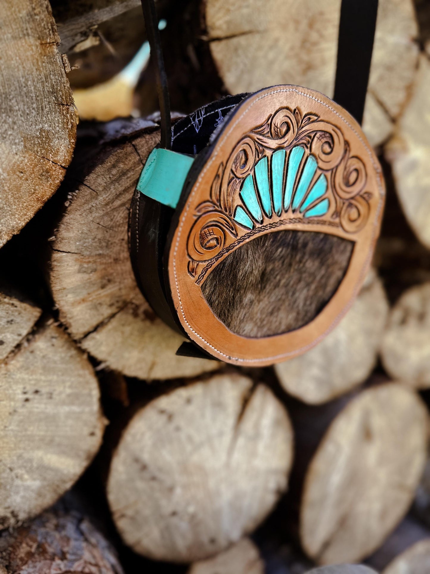Western Tooled Full Leather Round Purse